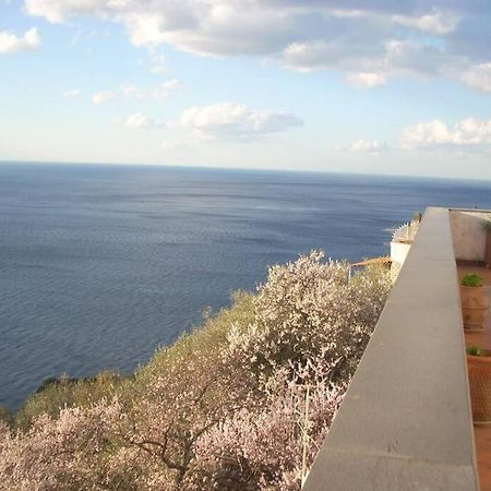 Villa East Wind House Praiano Esterno foto