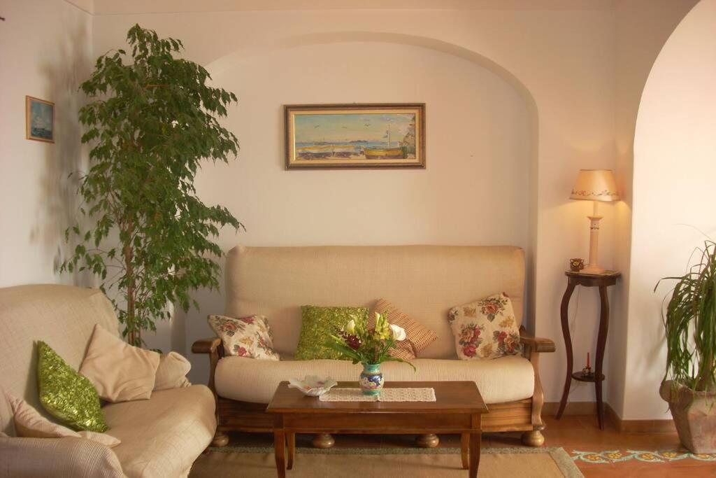 Villa East Wind House Praiano Esterno foto