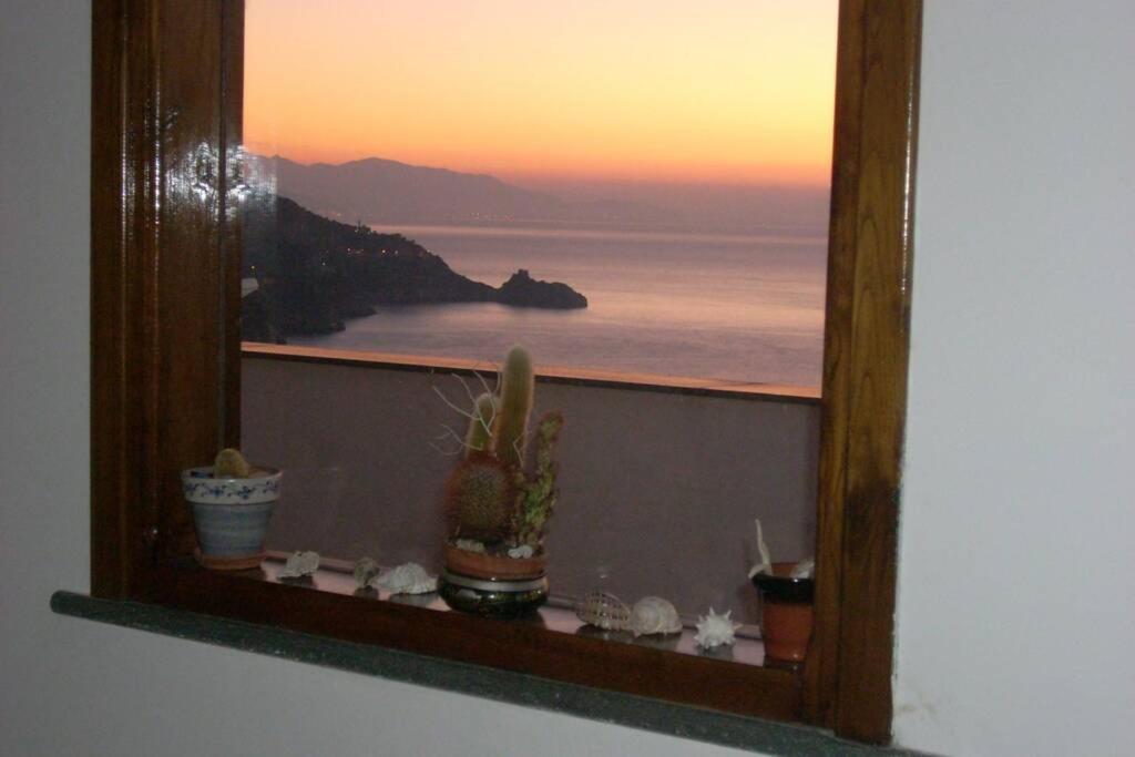 Villa East Wind House Praiano Esterno foto